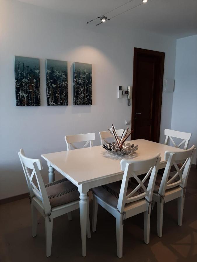 Bmp Apartment Gioiosa 1 Terrazza Vista Lago Belgirate Exterior foto